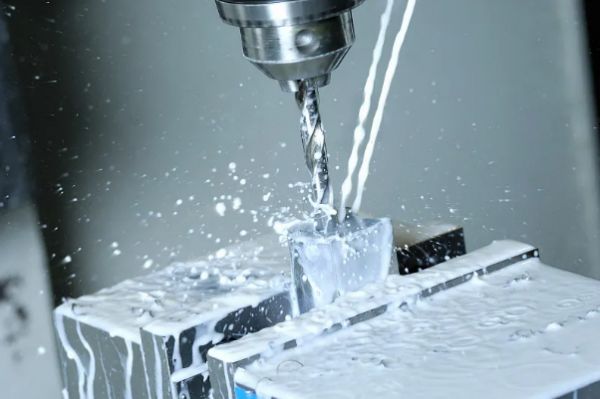 型材加工中心刀具磨損預(yù)防措施，延長刀具使用壽命