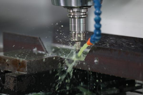 型材加工中心的流體力學(xué)：切削液在提高加工質(zhì)量中的作用